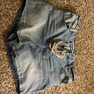 High rise cheeky shorts